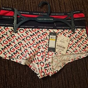 Tommy Hilfiger Medium set boy shorts